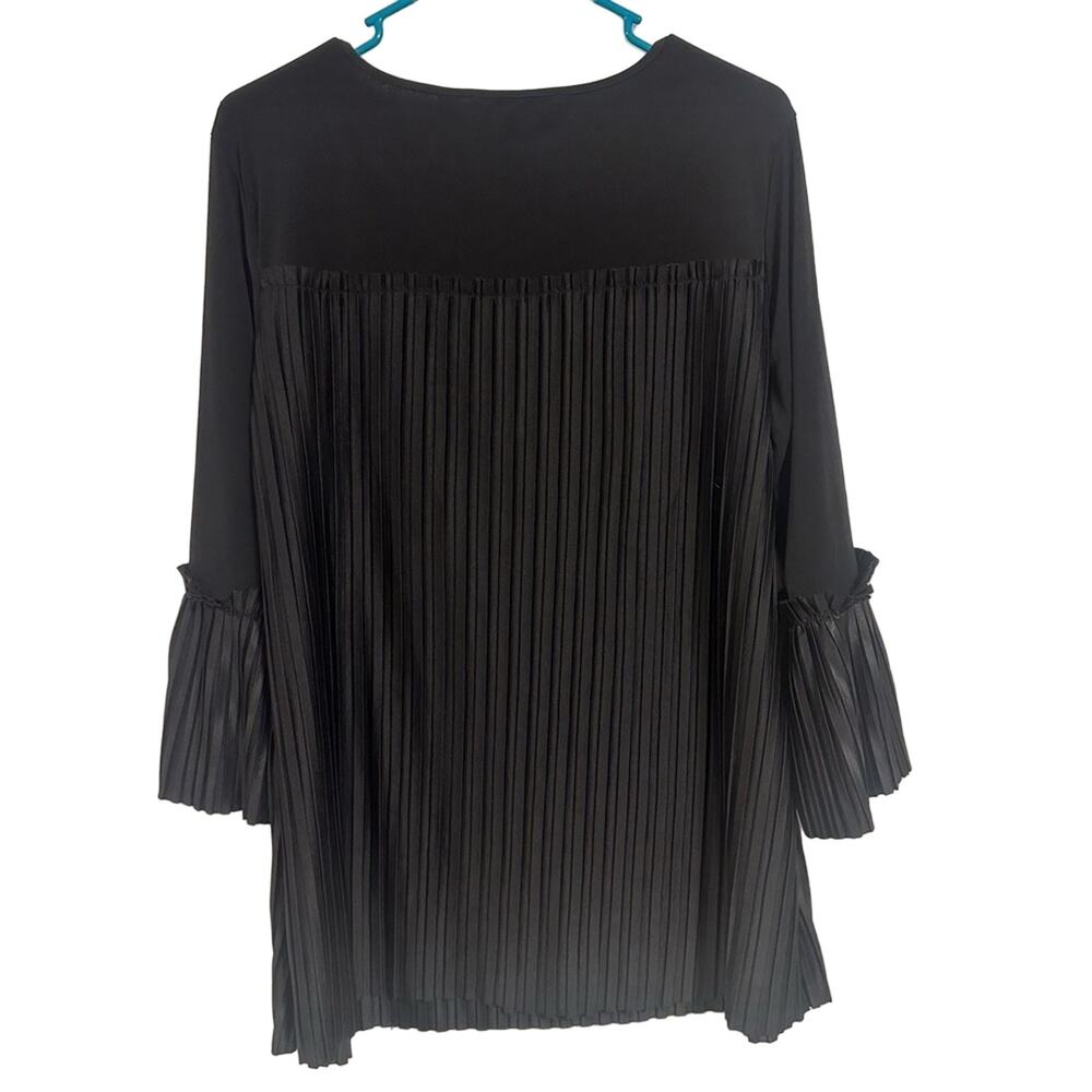 Valerie Stevens Black Blouse Mixed Media Bell Sleeves Size Large - Picture 2 of 6